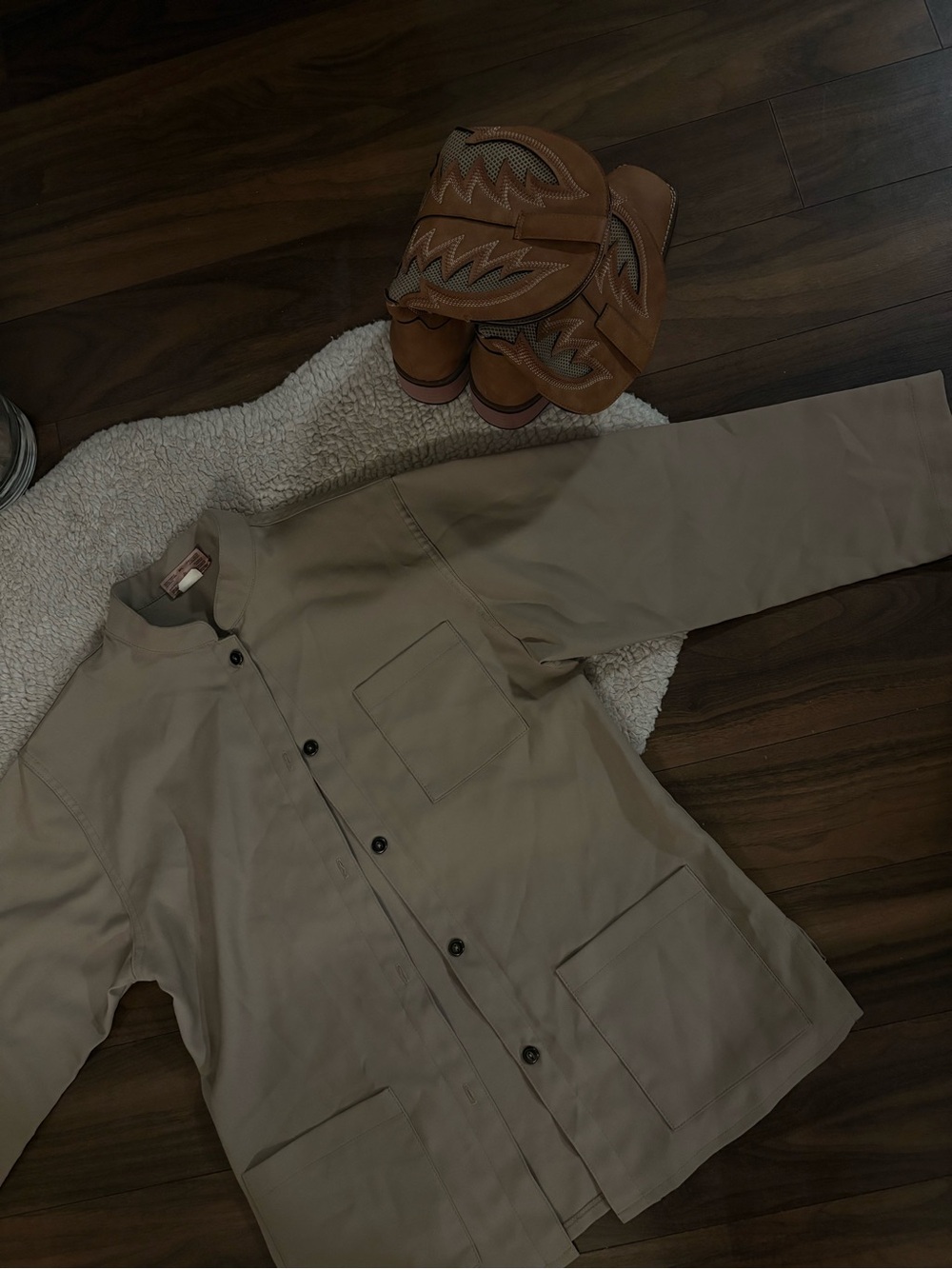 Beige Utility Button-Front Jacket - Picture 2 of 4